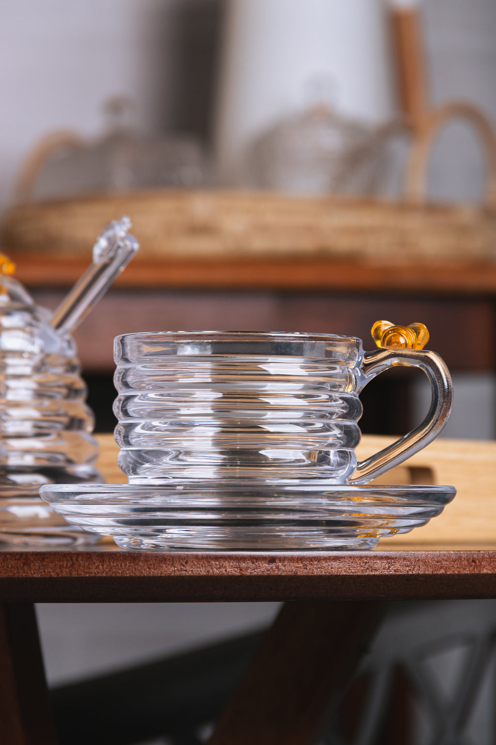 Xícara de Chá com Pires Little Bee 200ml – Cristal Ecológico Lyor