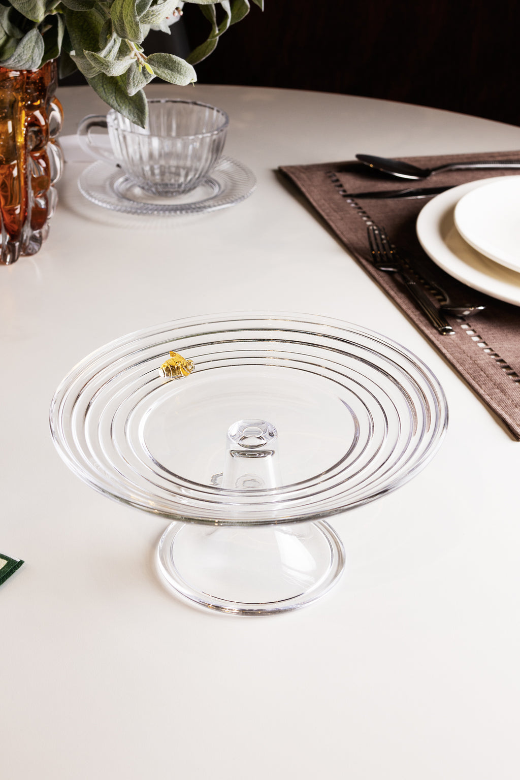 Prato para Bolo com Pé Little Bee 19cm – Lyor