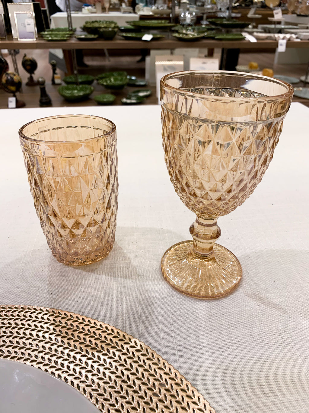 Conjunto 6 Taças de Água Bico de Abacaxi Âmbar Metalizado 325ml – Lyor